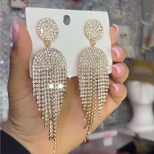 New, gorgeous fashion earrings